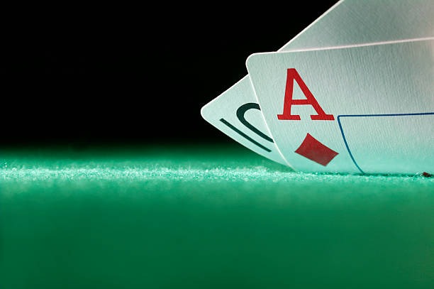 inter4d Qiu Qiu betting interface showing player tiles, bet amount, and dealer position